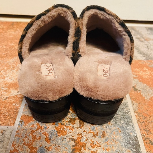 💋NWOB! Incredible BOC Fur & Leopard Print, Fur Lined Clogs! - Picture 8 of 12